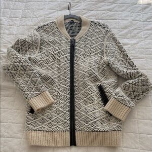 Club Monaco Beige and Black Textured Sweater